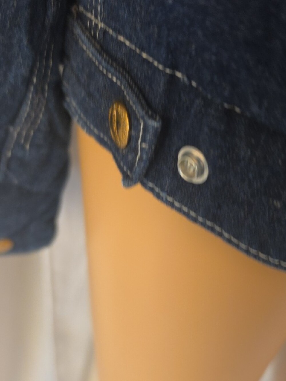 Vintage Carhartt Blue Denim 100% Cotton Detroit Jacket with Red Lining Size 40T - Picture 9 of 16